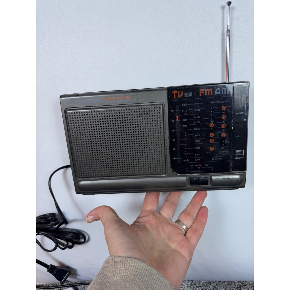Emerson AR2470 Multi-Band Radio Unisex Gray Vintage TV Sound Weather AM FM